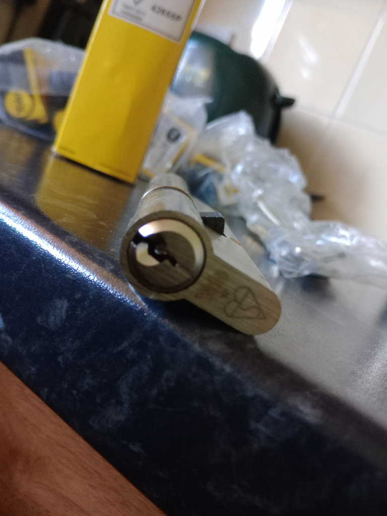 Composite Yale door locks 