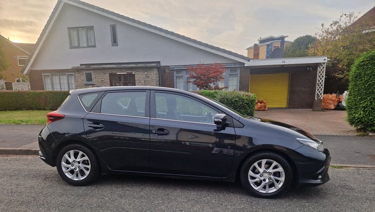 TOYOTA AURIS,Hatchback,2015, Manual, *BARGAIN