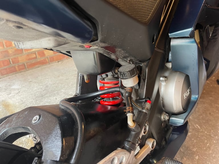 Yamaha, YZF, 2010, 124 (cc)
