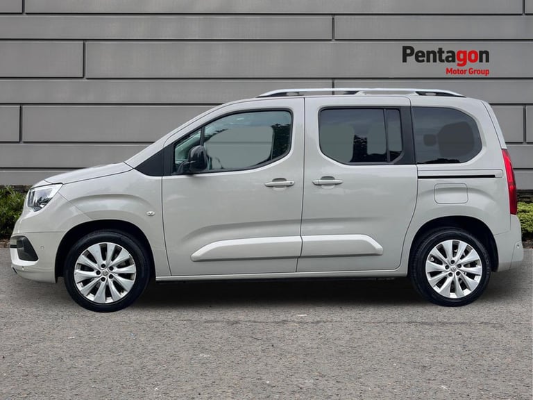 Vauxhall Combo Life 1.2 Turbo Elite MPV 5dr Petrol Auto Euro 6 s/s 7 Seat 130
