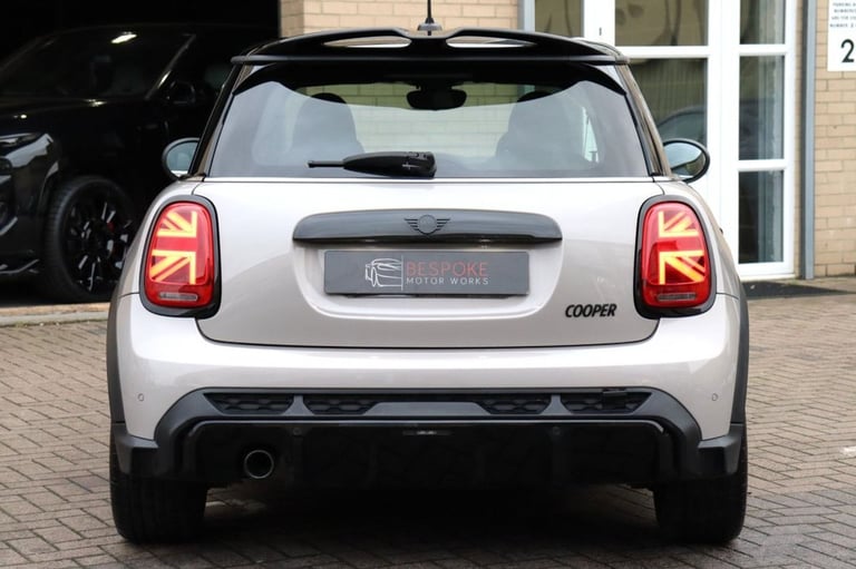 2021 MINI Hatch 1.5 SPORT Hatchback Petrol Manual