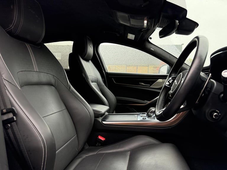 2023 Jaguar XF 2.0 P250i R-Dynamic HSE Black Saloon 4dr Petrol Auto Euro 6 (s/s) (250 ps) Petrol ...