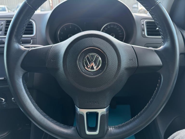 2013 Volkswagen Polo 1.2 TSi BLUEMOTION Hatchback Petrol Automatic