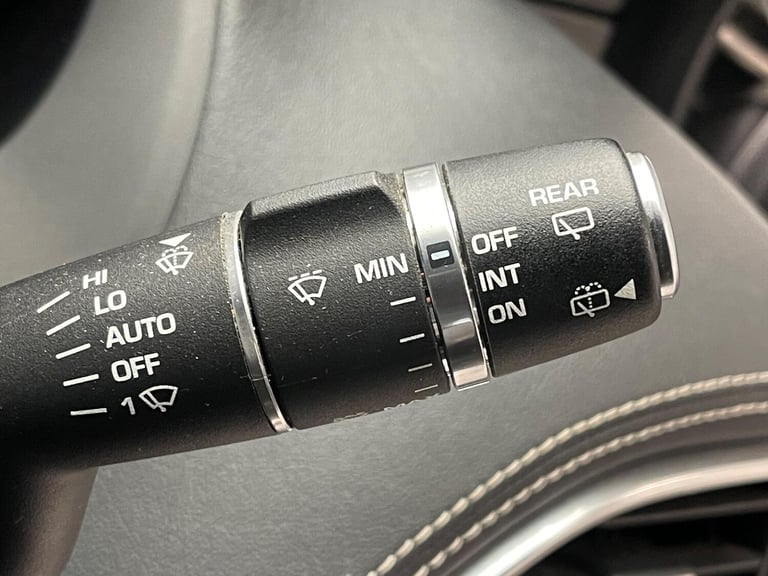 2020 Jaguar F-Pace 2.0 D180 Chequered Flag Auto AWD Euro 6 (s/s) 5dr ESTATE Diesel Automatic