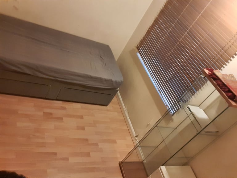 Available in Catford/Lewisham 