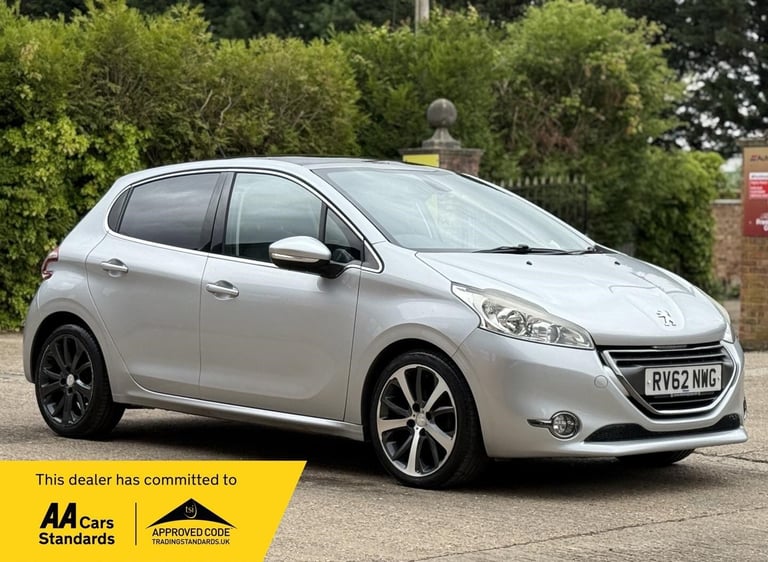 2012 Peugeot 208 1.6 VTi Feline Euro 5 5dr Petrol