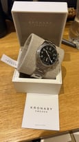 Kronaby Luxury 43mm Hybrid Smartwatch Black, Steel & Black Dial - Costed over £ 400