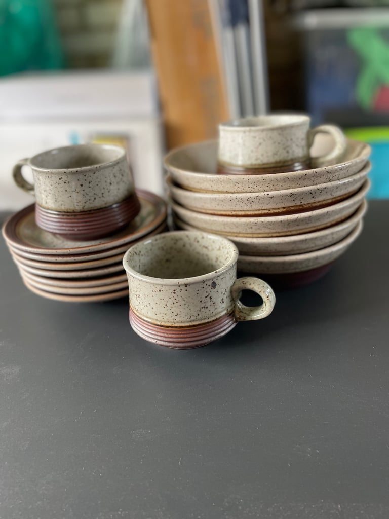 Job Lot Purbeck Pottery, Portland Design Crockery