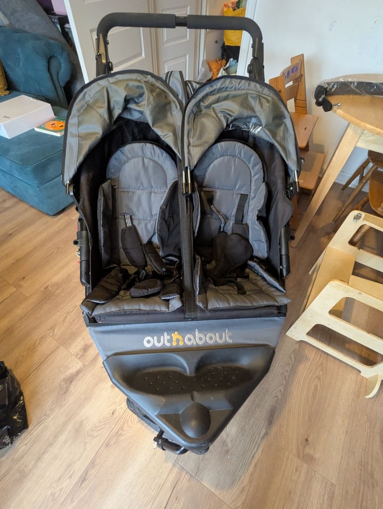 Out N About Double buggy 