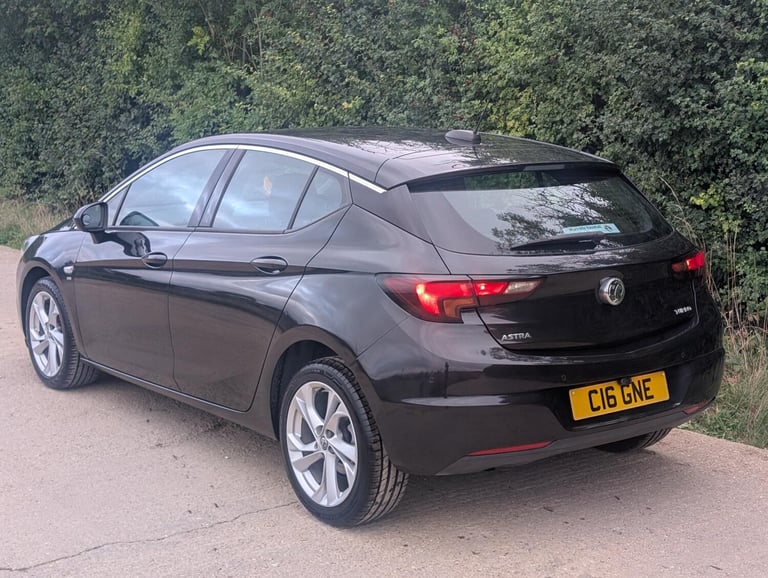 2016 Vauxhall Astra 1.4T 16V 150 SRi 5dr HATCHBACK PETROL Manual