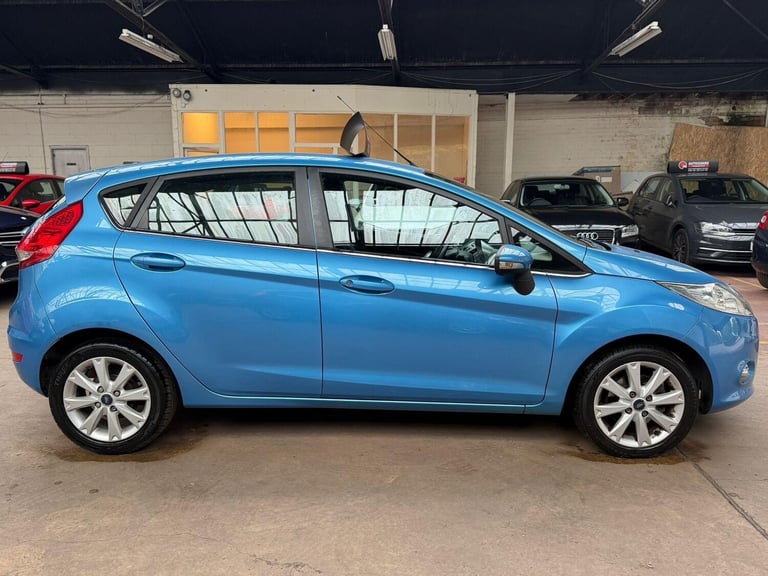 2010 Ford Fiesta Zetec Hatchback Manual