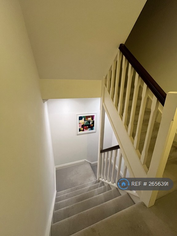 1 bedroom in Coach House Mews, Caversham, Reading, RG4 (#2656391)