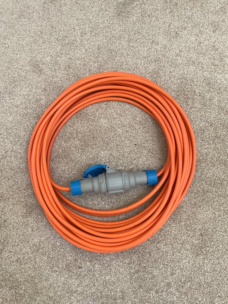 25 m caravan or campervan lead 
