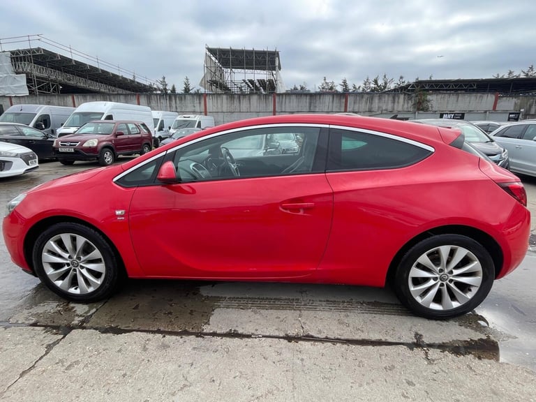 2013 Vauxhall Astra GTC 1.6T 16V SRi Euro 5 3dr HATCHBACK Petrol Manual