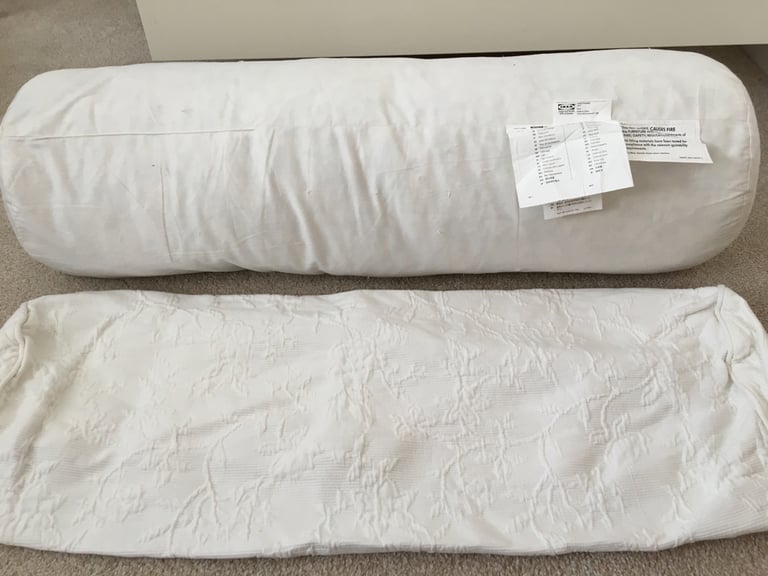 Bolster cushions. (Large)