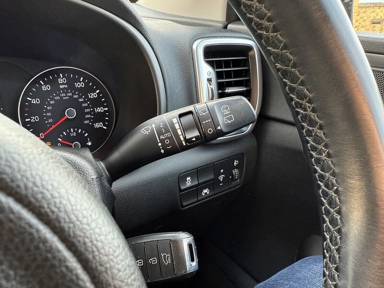 2016 Kia Sportage 1.7 CRDi 2 SUV 5dr Diesel Manual Euro 6 (s/s) (114 bhp) SUV Diesel Manual