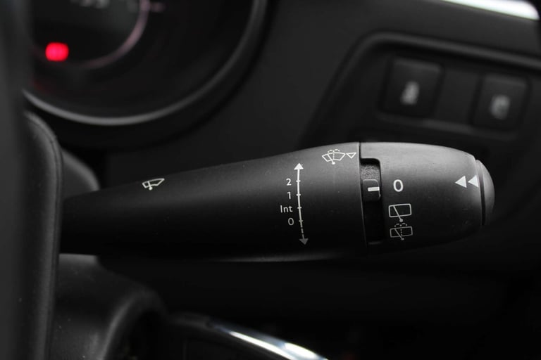 2016 Citroen C4 1.2 C4 Feel PureTech 5dr Hatchback Petrol Manual