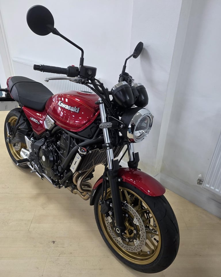 Kawasaki Z650RS