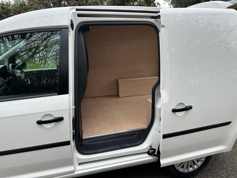 2020 Volkswagen Caddy C20 L1 2.0 TDI BMT [EURO 6] SWB VAN WITH TAILGATE! PANEL VAN Diesel Manual