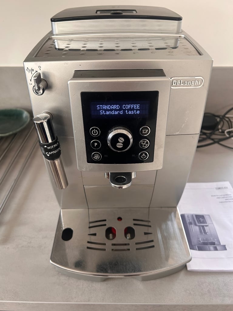 De’Longhi bean to cup coffee machine