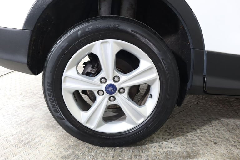 2016 Ford Kuga 1.5 EcoBoost 182 Zetec 5dr Auto HATCHBACK PETROL Automatic