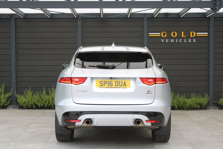 2016 Jaguar F-Pace 3.0 D300 V6 S SUV 5dr Diesel Auto AWD Euro 6 (s/s) (300 ps) ESTATE Diesel Auto...