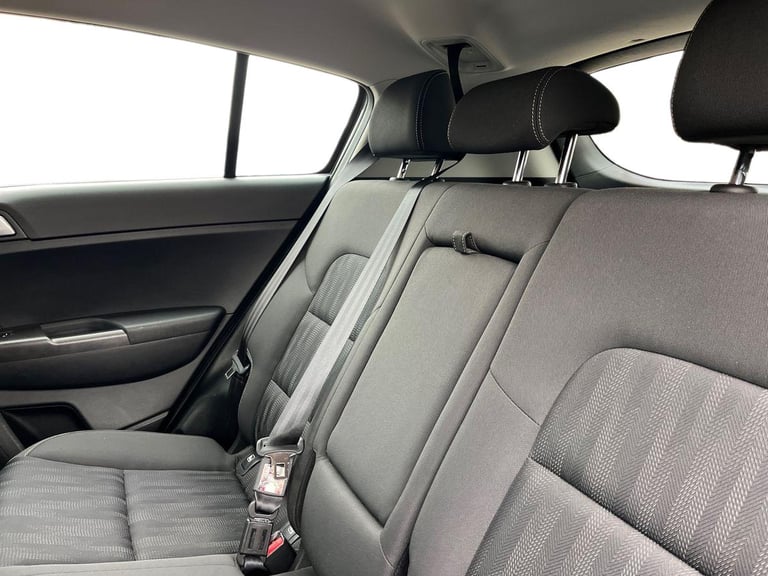  Kia Sportage 1.6 Gdi 1 Suv 5dr Petrol Manual Euro 6 130 Bhp Petrol