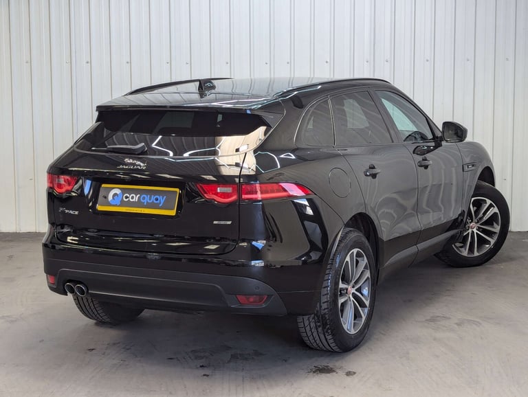 2016 Jaguar F-Pace 2.0 F-PACE R-Sport AWD D Auto 4WD 5dr SUV Diesel Automatic