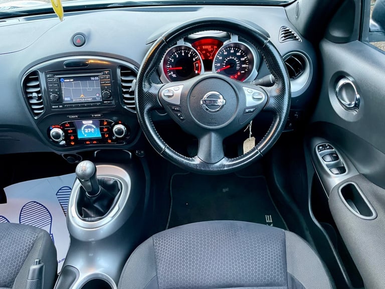 2011 Nissan Juke 1.6 Acenta 5dr [Premium Pack] HATCHBACK Petrol Manual