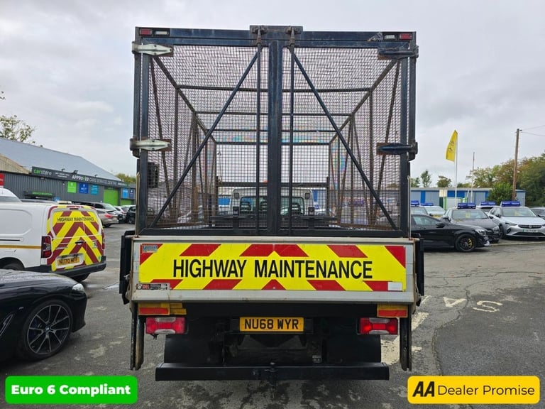 2019 Iveco Daily 3.0D HPI 65C caged Tipper in white, 45,000 miles, 1 owner, Euro 6 ULEZ, 6-s TIPP...
