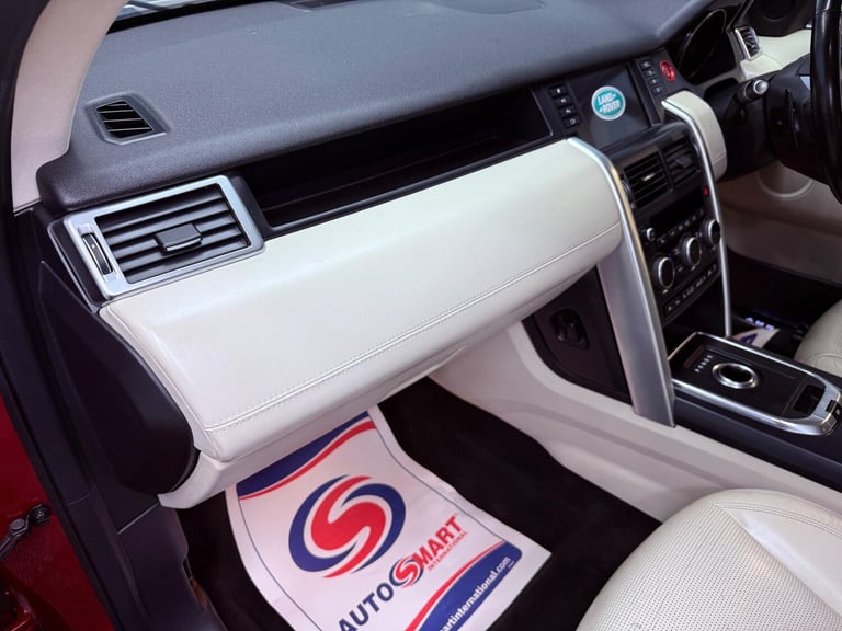 2017 Land Rover Discovery Sport 2.0 TD4 HSE Luxury Auto 4WD Euro 6 (s/s) 5dr ESTATE Diesel Automatic