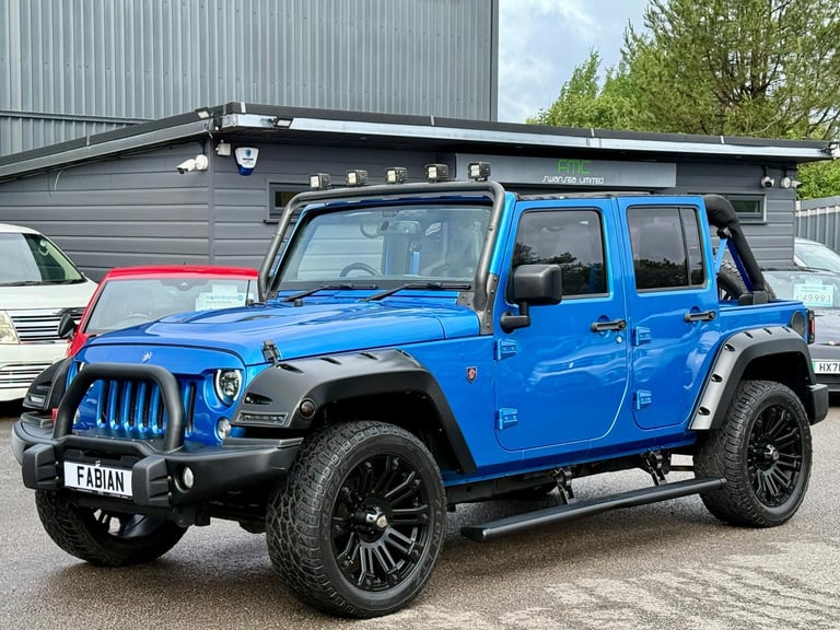 2015 Jeep Wrangler Sahara Auto 2.8 CRD **Deranged Conversion - Low Miles**