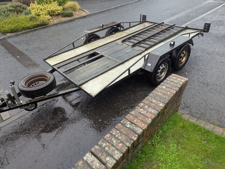 image for Car transporter (race, track, vintage)