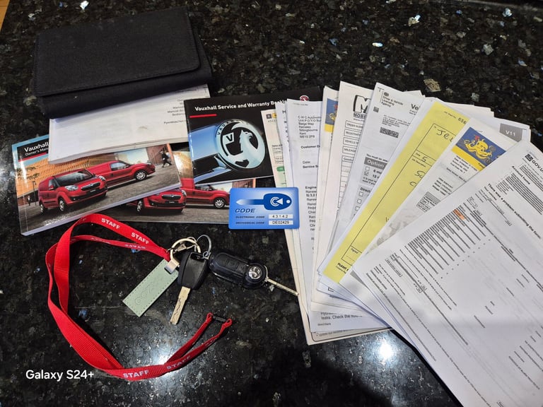 Vauxhall, COMBO 2017 Manual,full 12 months mot 1248 (cc)