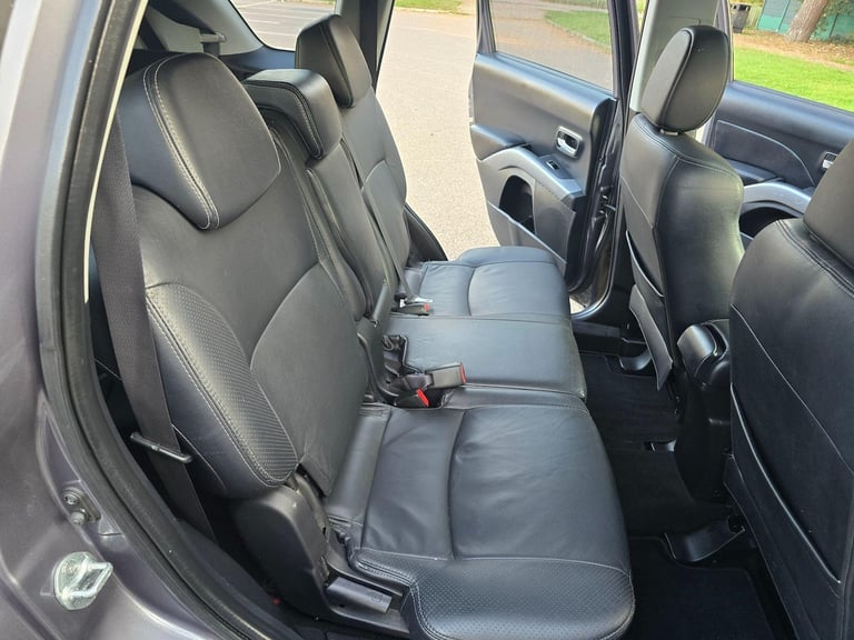 2008 Mitsubishi Outlander 2.4 MIVEC Elegance 5dr Auto ESTATE PETROL Automatic