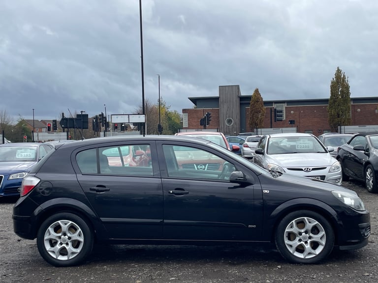 * 2007 VAUXHALL ASTRA 1.4L SXI 5 DOOR + 14 SERVICES + LONG MOT + HPI CLEAR *