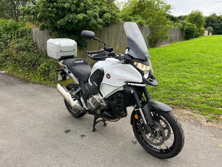 HONDA VFR1200X DCT CROSSTOURER HIGHLANDER, 2017(17), 15,923 MILES, £6995