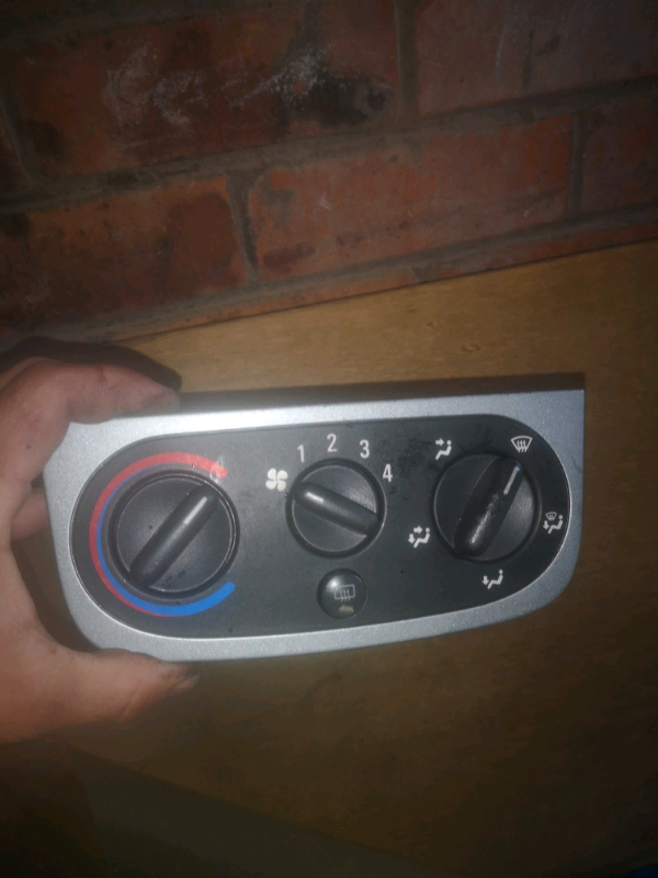 image for Vauxhall Corsa heater/Aircon switch