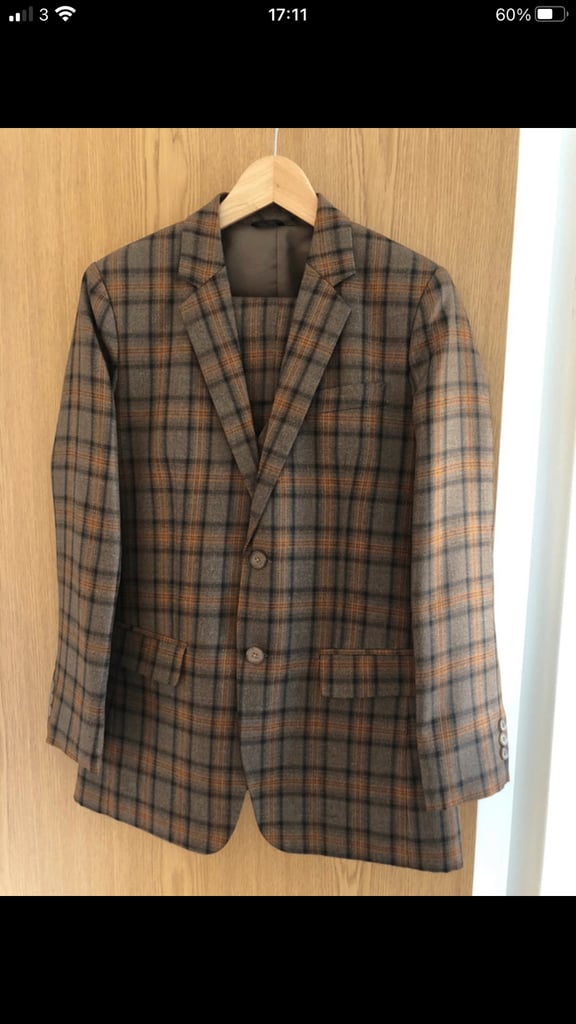 image for Tailor Made 3 piece suit excellent quality from smoke and pet free home 