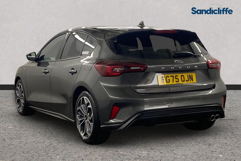 2025 Ford Focus 744494 Hatchback Petrol Manual