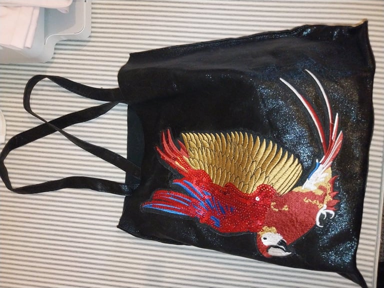 brand new ladies handbag 