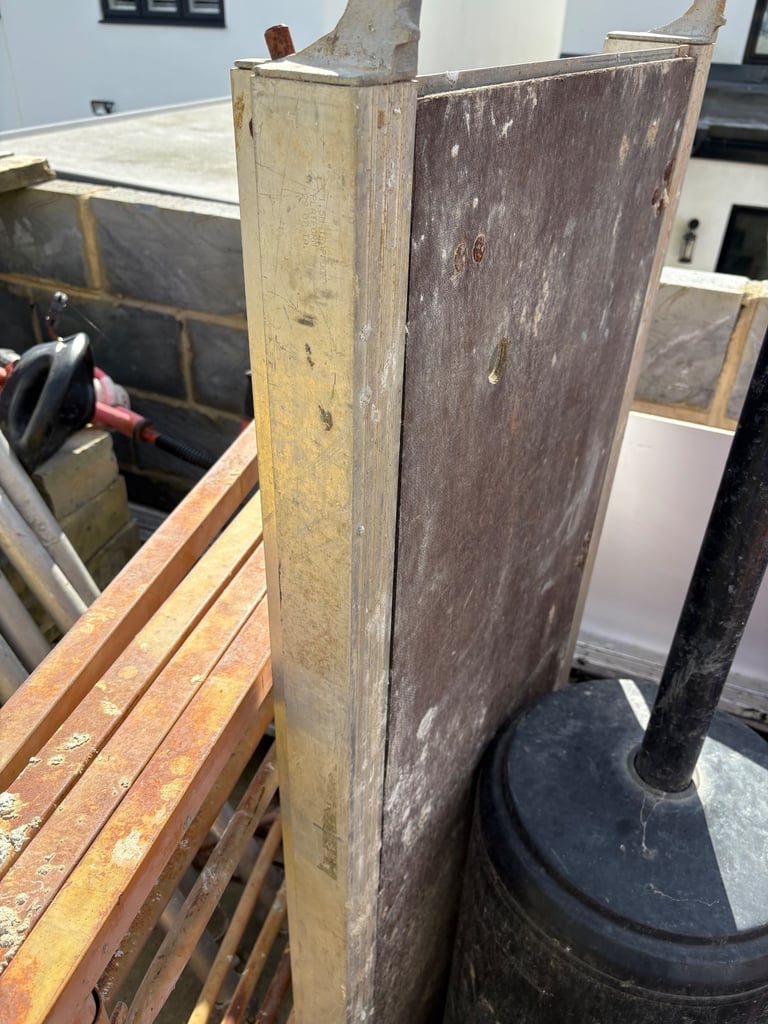 Mini foldable scaffold platform