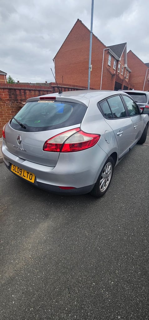 Renault, MEGANE, Hatchback, 2009, Manual, 1461 (cc), 5 doors