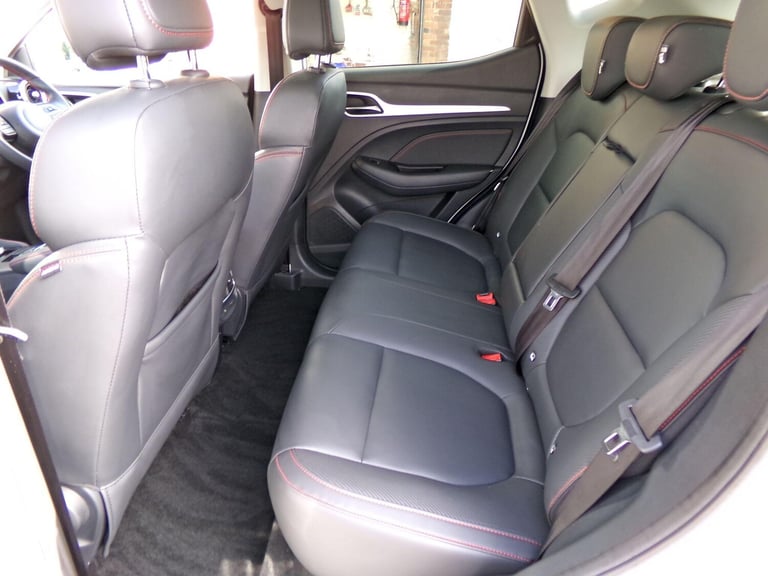 2023 MG MG ZS 72.6kWh Trophy Long Range SUV 5dr Electric Auto (156 ps) HATCHBACK Electric Automatic