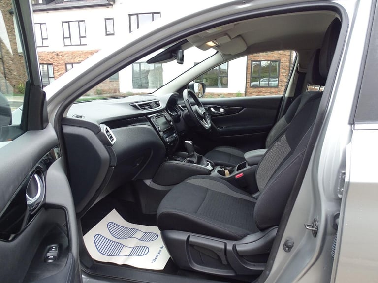 2020 Nissan Qashqai 1.3 DIG-T Acenta Premium DCT Auto Euro 6 (s/s) 5dr HATCHBACK Petrol Automatic