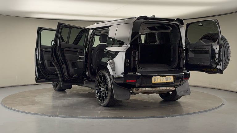 2022 Land Rover Defender 110 2.0 P400e 15.4kWh XS Edition SUV 5dr Petrol Plug-in Hybrid Auto 4WD ...