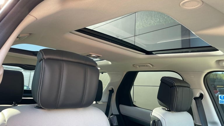 2025 Land Rover Discovery 3.0 D350 MHEV Dynamic HSE SUV 5dr Diesel Auto 4WD Euro 6 (s/s) (350 ps)...