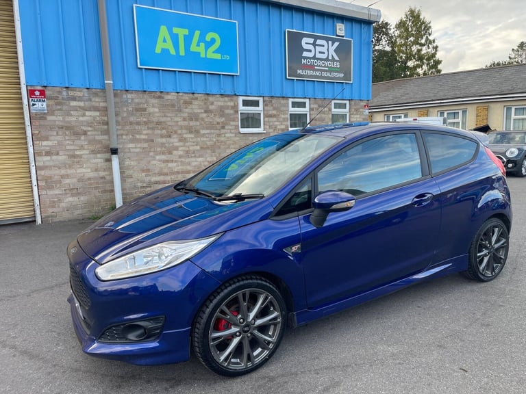 image for 2017 Ford Fiesta 1.0T EcoBoost ST-Line Euro 6 (s/s) 3dr HATCHBACK Petrol Manual