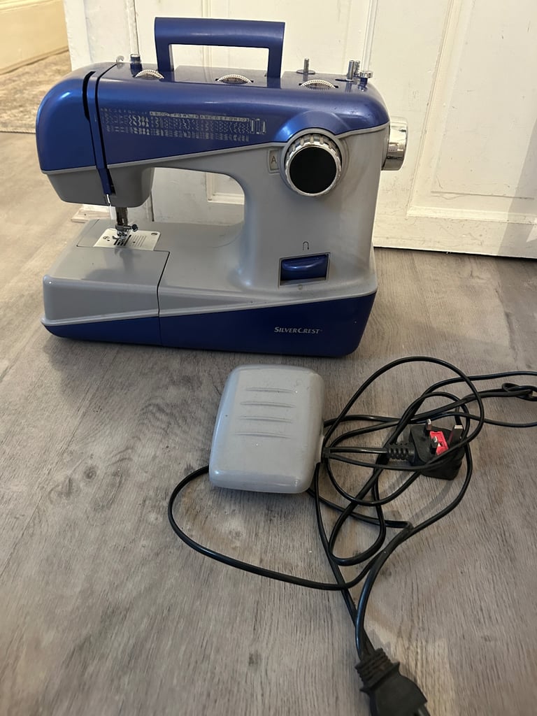 Silver crest sewing machine 