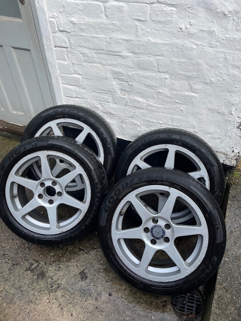 Mercedes wheels alloys w201 w124 evo style r17 